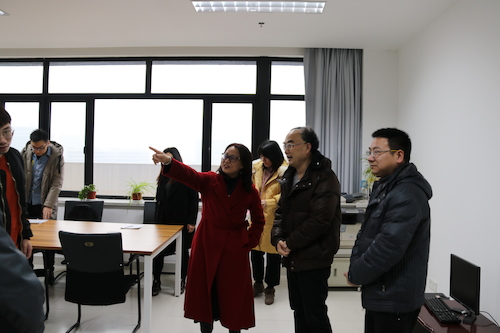 学院党政领导看望慰问高端人才1