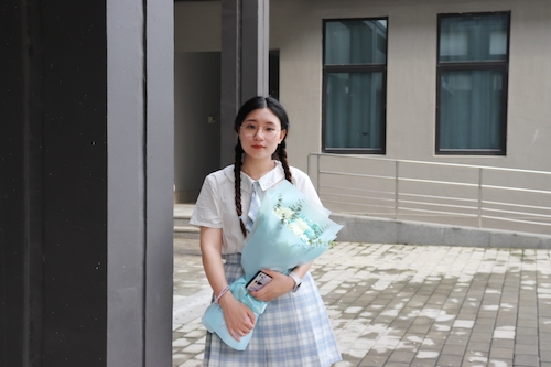 王一斐