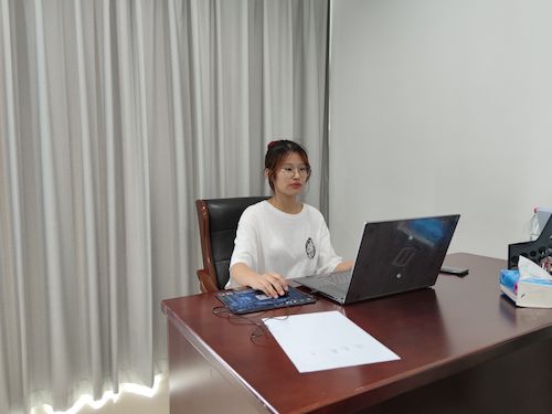 直播授课现场